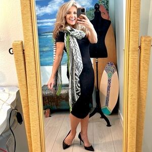 🖤Flounce, Stretchy Black Dress,Sinfully Soft, Excellent Condition, Size 6